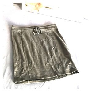 Michael Stars XS SKIRT!!